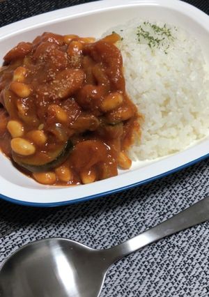 ズッキーニとお豆のトマトカレー-レシピのメイン写真