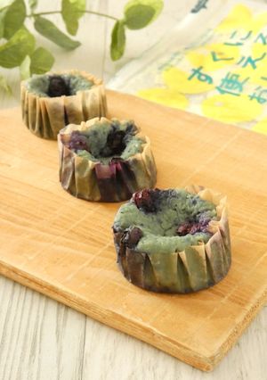大豆パウダーのバタフライピー蒸しパン-レシピのメイン写真