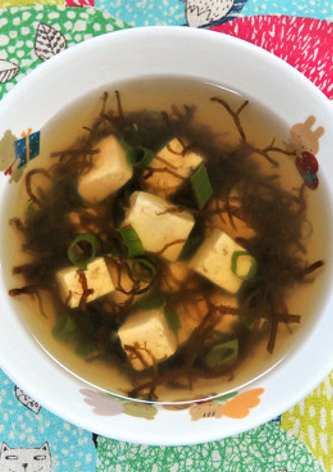 【保育園の給食】もずくと豆腐のすまし汁-レシピのメイン写真