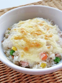 とろろをかけて焼くだけ!もち麦とろドリア-レシピのメイン写真
