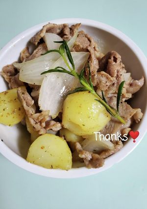 肉とじゃが芋♪ローズマリー風味(*´｀)-レシピのメイン写真