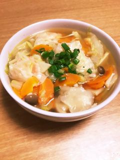 野菜タップリ海老ワンタンスープ-レシピのメイン写真