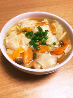 野菜タップリ海老ワンタンスープ-レシピのメイン写真