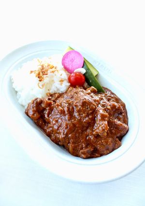 ちょっと贅沢な【デミビーフカレー】-レシピのメイン写真