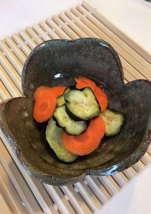 簡単おいしい！ナスとにんじんの漬物-レシピのメイン写真