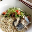 レーズンとサバ缶のマヨポンそうめん