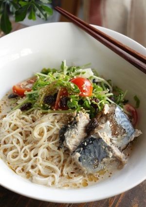 レーズンとサバ缶のマヨポンそうめん-レシピのメイン写真