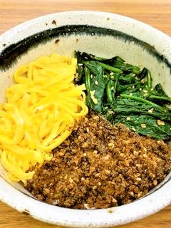 かつお味楽で3色丼-レシピのメイン写真