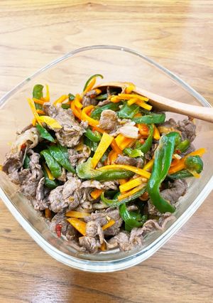 奇跡的に簡単絶品！牛肉ピーマン人参炒め-レシピのメイン写真
