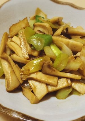 簡単おかず:エリンギと長ネギのバター醤油-レシピのメイン写真