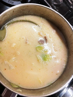 ★豚骨鍋★締めは麺で♪-レシピのメイン写真
