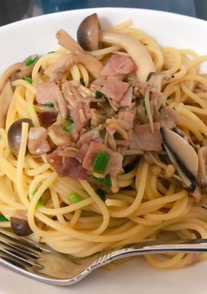 ベーコンとたっぷりきのこバター醤油パスタ-レシピのメイン写真