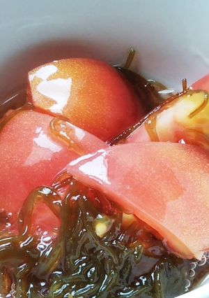 【簡単すぎる】もずくトマト-レシピのメイン写真