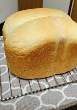 ホームベーカリー《siroca》で食パン-レシピのメイン写真