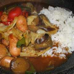 A picture of ウィンナーとキャベツのスープカレー.