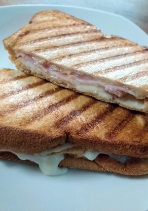 ホットサンドdeクロックムッシュ-レシピのメイン写真