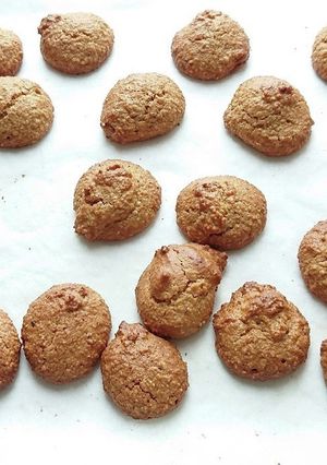 みそパンみたいなオートミール粉のクッキー-レシピのメイン写真