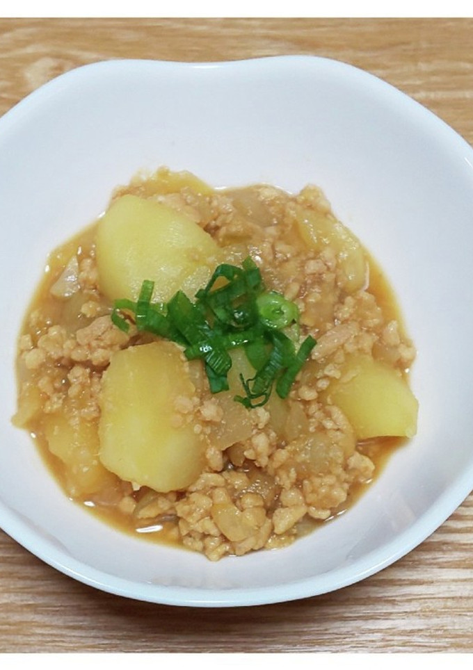 残ったそぼろで！「じゃがいものそぼろ煮」-レシピのメイン写真