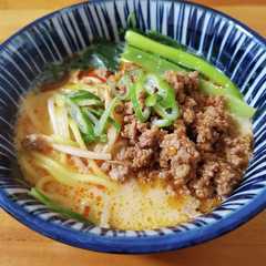 รูปของ ピリ辛豆乳担々麺
