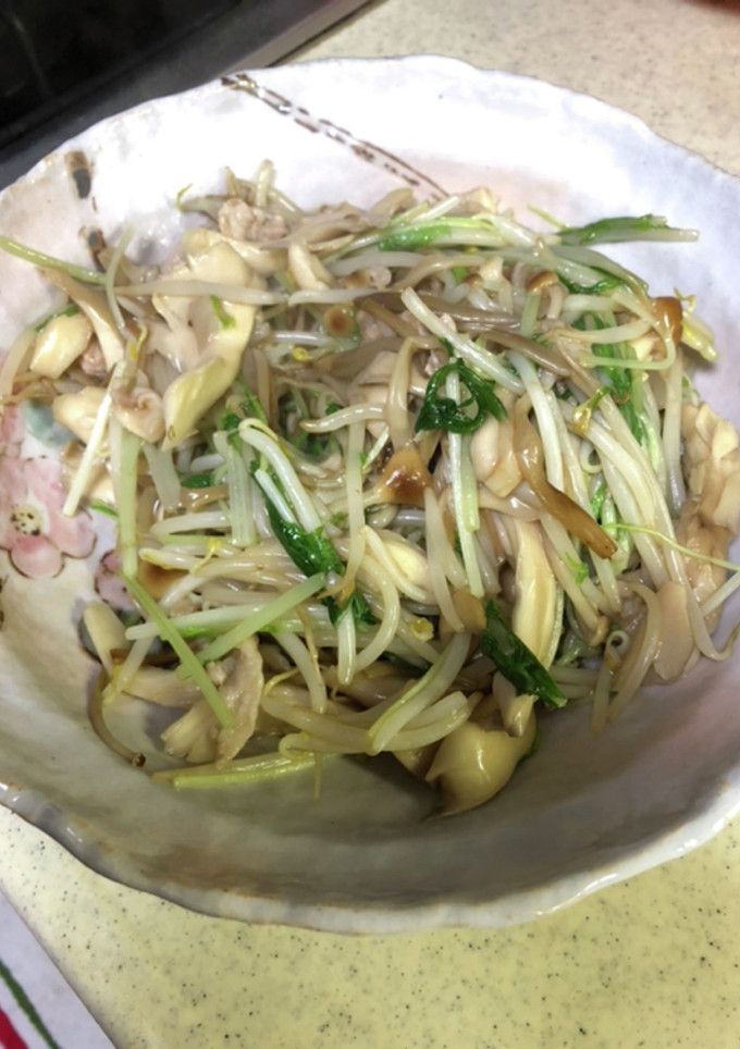 まいたけともやしの炒め物-レシピのメイン写真