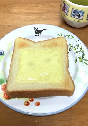 のせて焼くだけ☆バター&チーズトースト-レシピのメイン写真