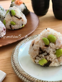 超簡単!ツナと枝豆と塩昆布のおにぎり-レシピのメイン写真