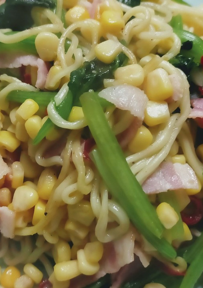 ほうれん草とコーンの塩焼きそば-レシピのメイン写真