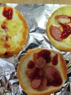 余った餃子の皮でお手軽ピザ-レシピのメイン写真