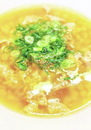 ヘルシーで出汁が効いた押し麦油かす雑炊-レシピのメイン写真