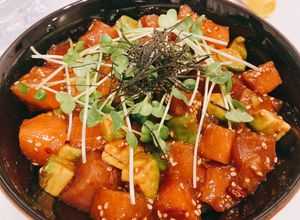 絶品！アボカドサーモンマグロのユッケ丼-レシピのメイン写真