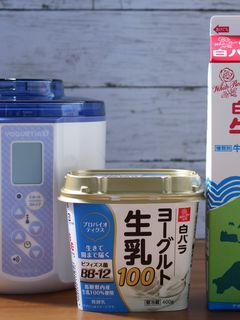 白バラヨーグルトと白バラ牛乳でヨーグルト-レシピのメイン写真