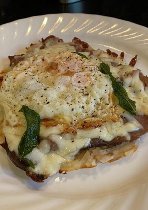 ［US適当料理］目玉焼きハッシュポテト-レシピのメイン写真