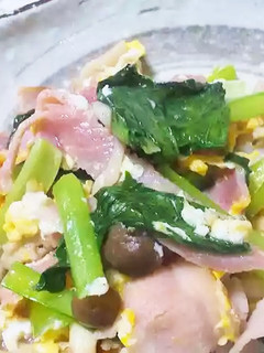 味付け簡単♪小松菜とベーコンの卵マヨ炒め-レシピのメイン写真