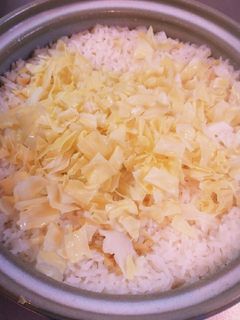 簡単!味覇(ウェイパー)炊き込みご飯-レシピのメイン写真