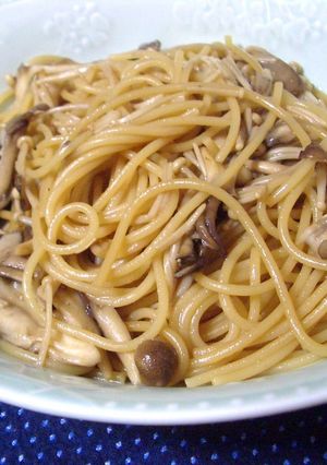 きのこ・きのこのバター醤油パスタ-レシピのメイン写真