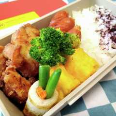 รูปของ 男子高校生お弁当(31)バジルからあげ