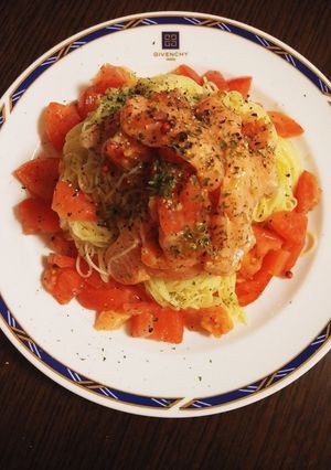 簡単☆サーモンとトマトの冷製パスタ-レシピのメイン写真