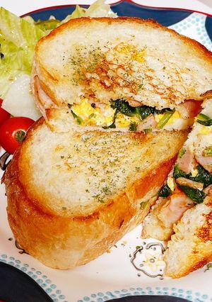 ほうれんそうとベーコンのホットサンド-レシピのメイン写真