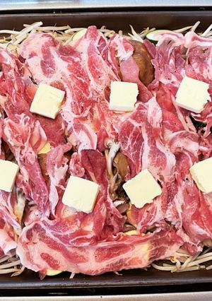 野菜と豚肉のポットプレート蒸し-レシピのメイン写真