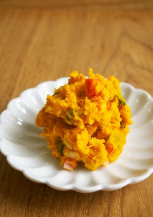 南瓜・カニカマのカレー粉マヨ和え♪-レシピのメイン写真