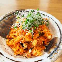 รูปของ 【リメイク】握り寿司のキムチ炒飯