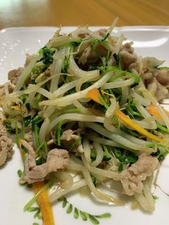 #豚肉のもやし炒め#今夜のおかず#豆苗-レシピのメイン写真