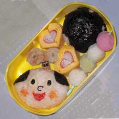 รูปของ ぜんまいざむらい　キャラ弁