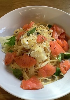 塩レモンとスモークサーモンのパスタ-レシピのメイン写真