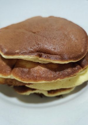 朝ごはんにちゃちゃっと。濃厚♡パンケーキ-レシピのメイン写真