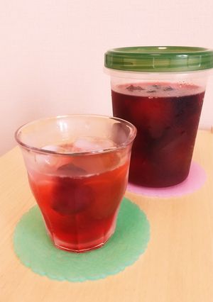 すぐ飲める☆チェリーで鮮やか梅シロップ-レシピのメイン写真