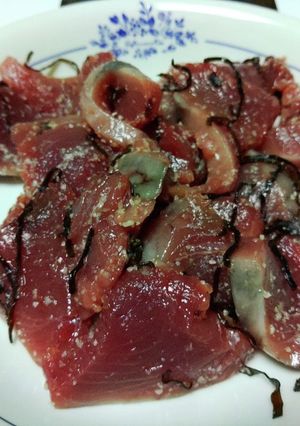 カツオ刺身の塩昆布チーズ-レシピのメイン写真