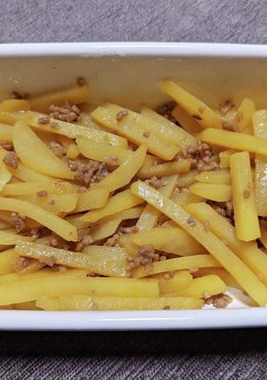 じゃがいもと豚ひき肉のきんぴら-レシピのメイン写真