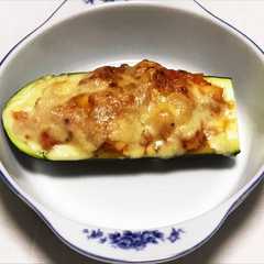 รูปของ 簡単！子供も喜ぶ！ズッキーニのチーズ焼き