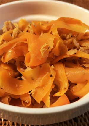 お弁当や副菜に♪シーチキンと人参の炒め物-レシピのメイン写真